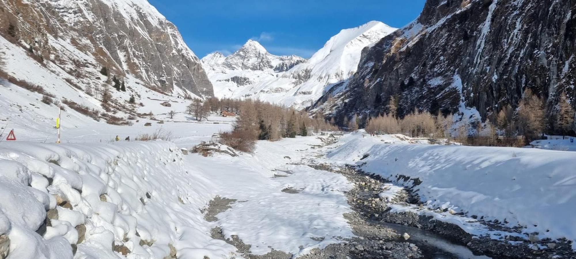 Haus Paul Apartamento Kals-am Großglockner Exterior foto